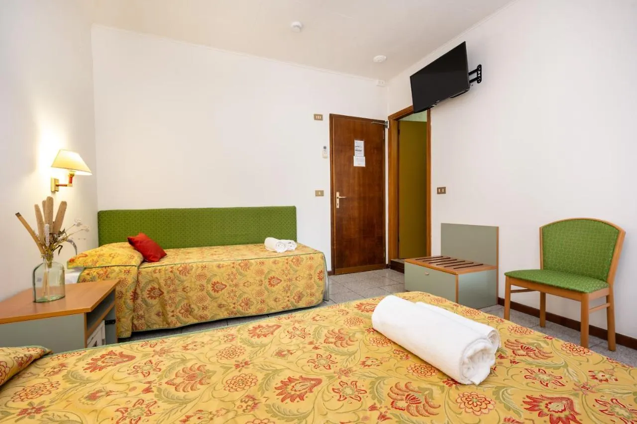 Affittacamere Camelia Rooms Venice Guesthouse Mestre Italia